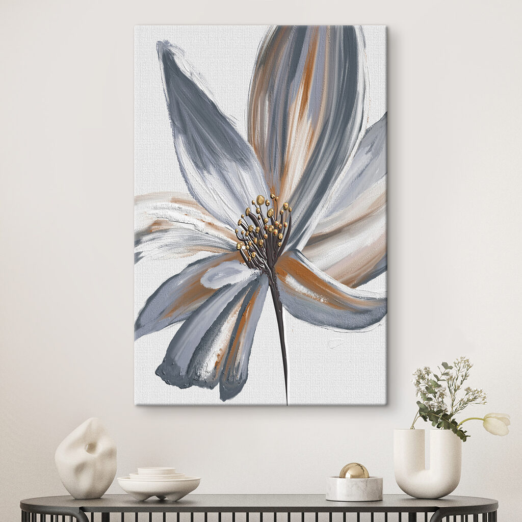 Elegant flower in soft tones Elegant flower in soft tones
