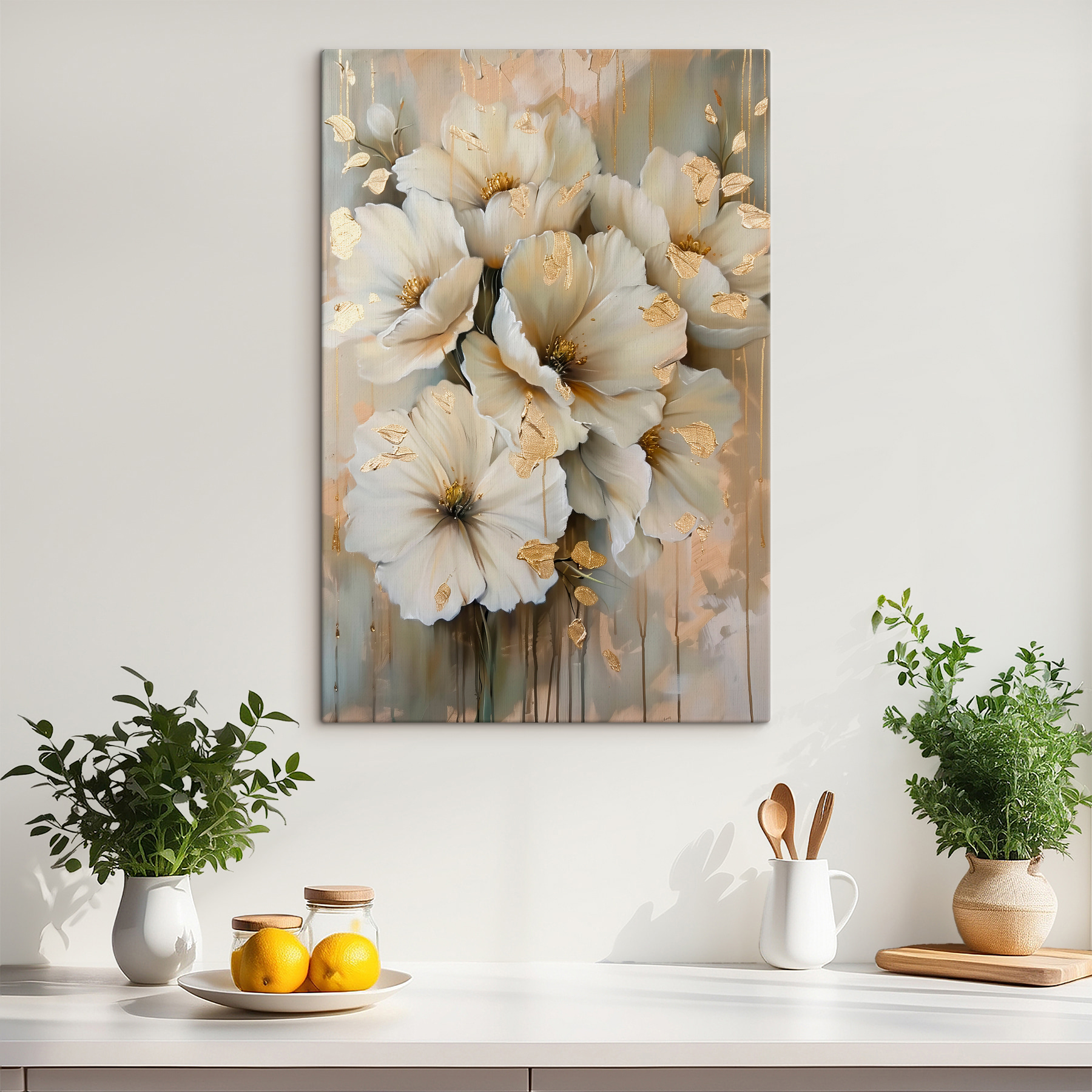 Elegant flowers with metallic details