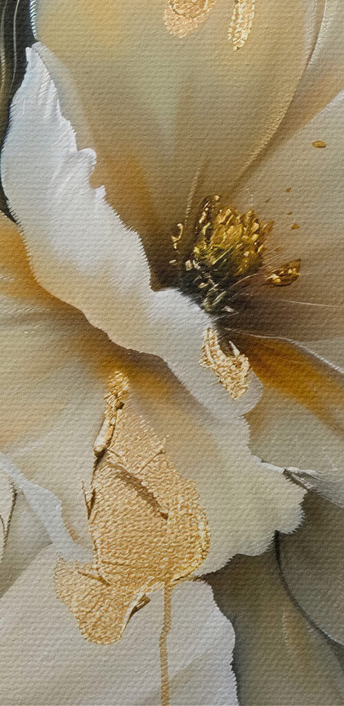 Elegant flowers with metallic details