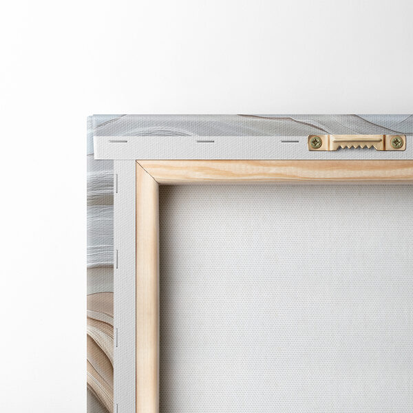 White and brown wavy pattern