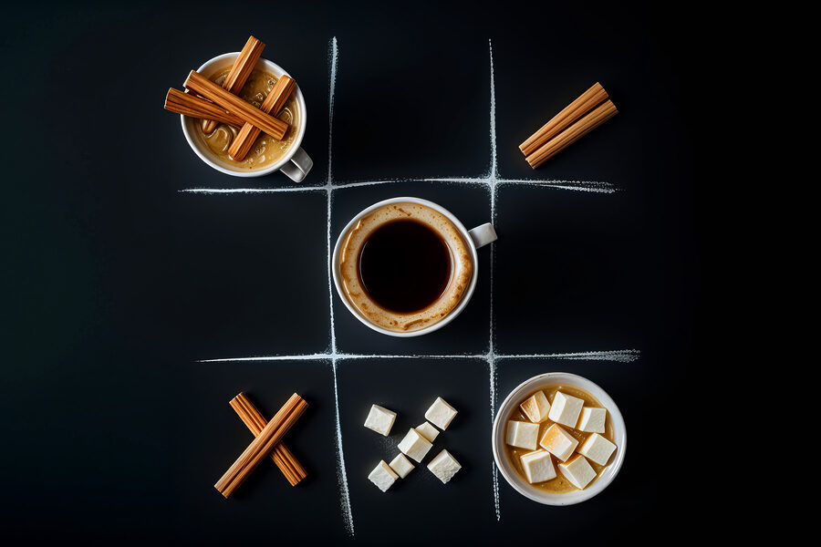 Tic tac toe játék kávéval és mályvacukorral