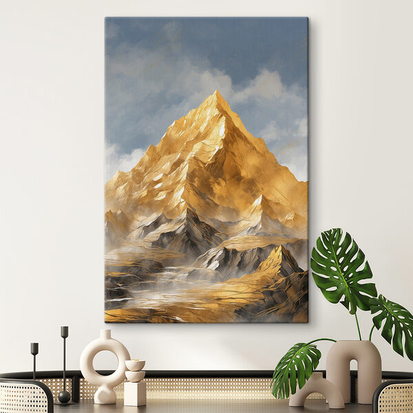 Vászonképek Hegy felhőkkel az égen