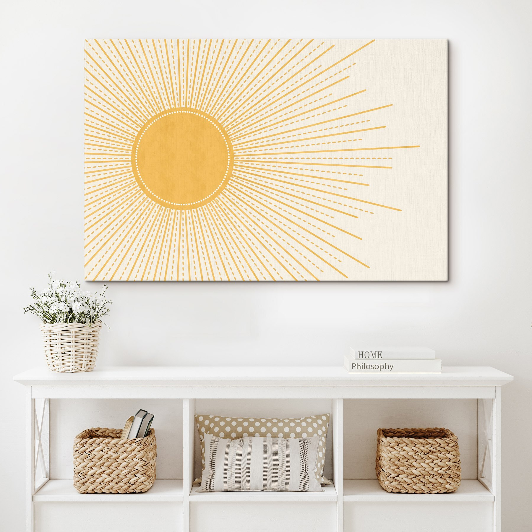 Sun with lines and dots