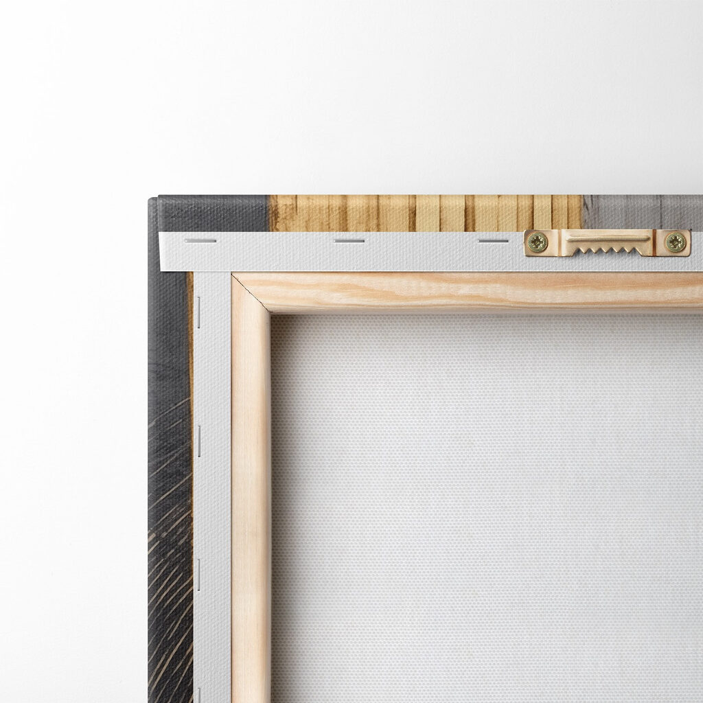 Textured circles in contrasting tones