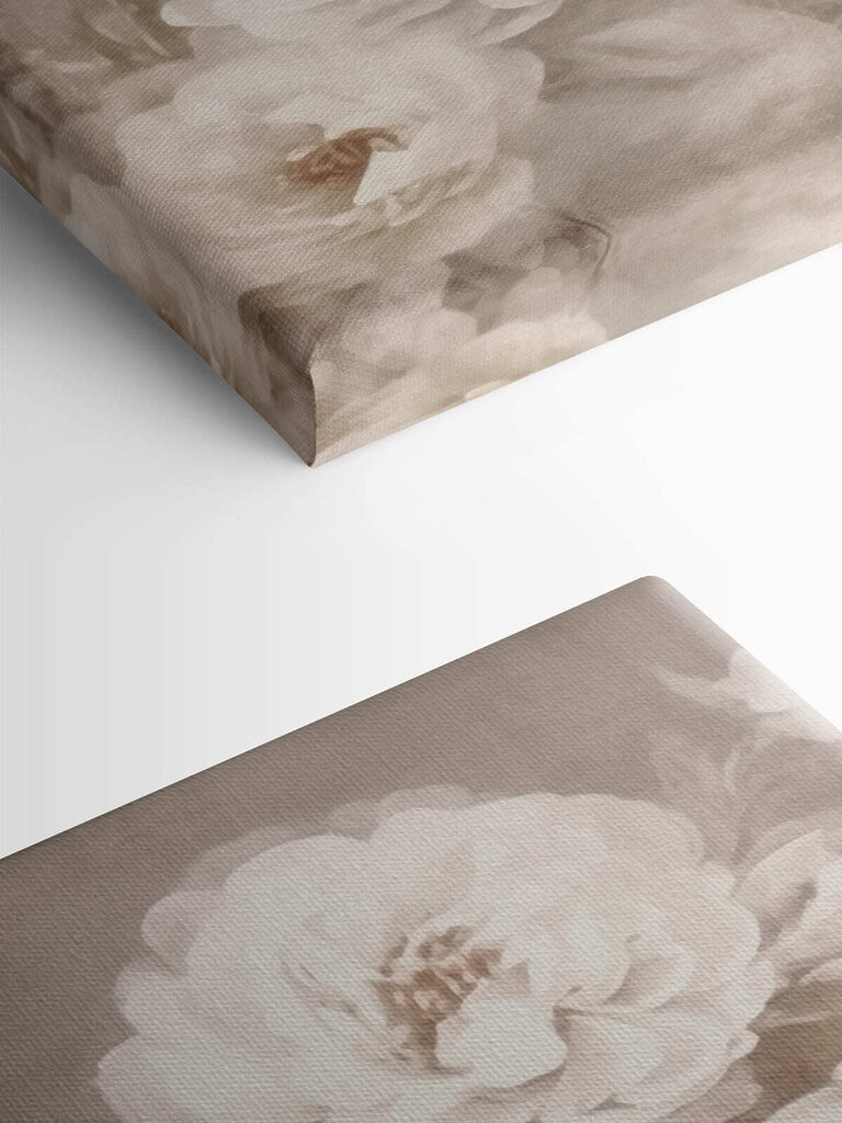 Delicate blooms in soft tones Delicate blooms in soft tones