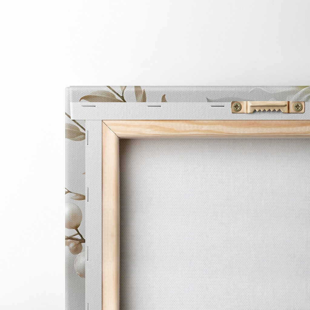 Elegant bouquet of soft white blooms Elegant bouquet of soft white blooms