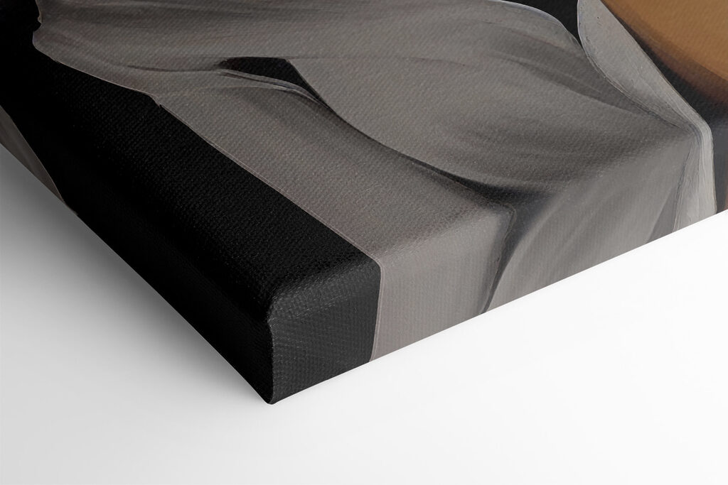 Shimmering thoughts, elegant mystery