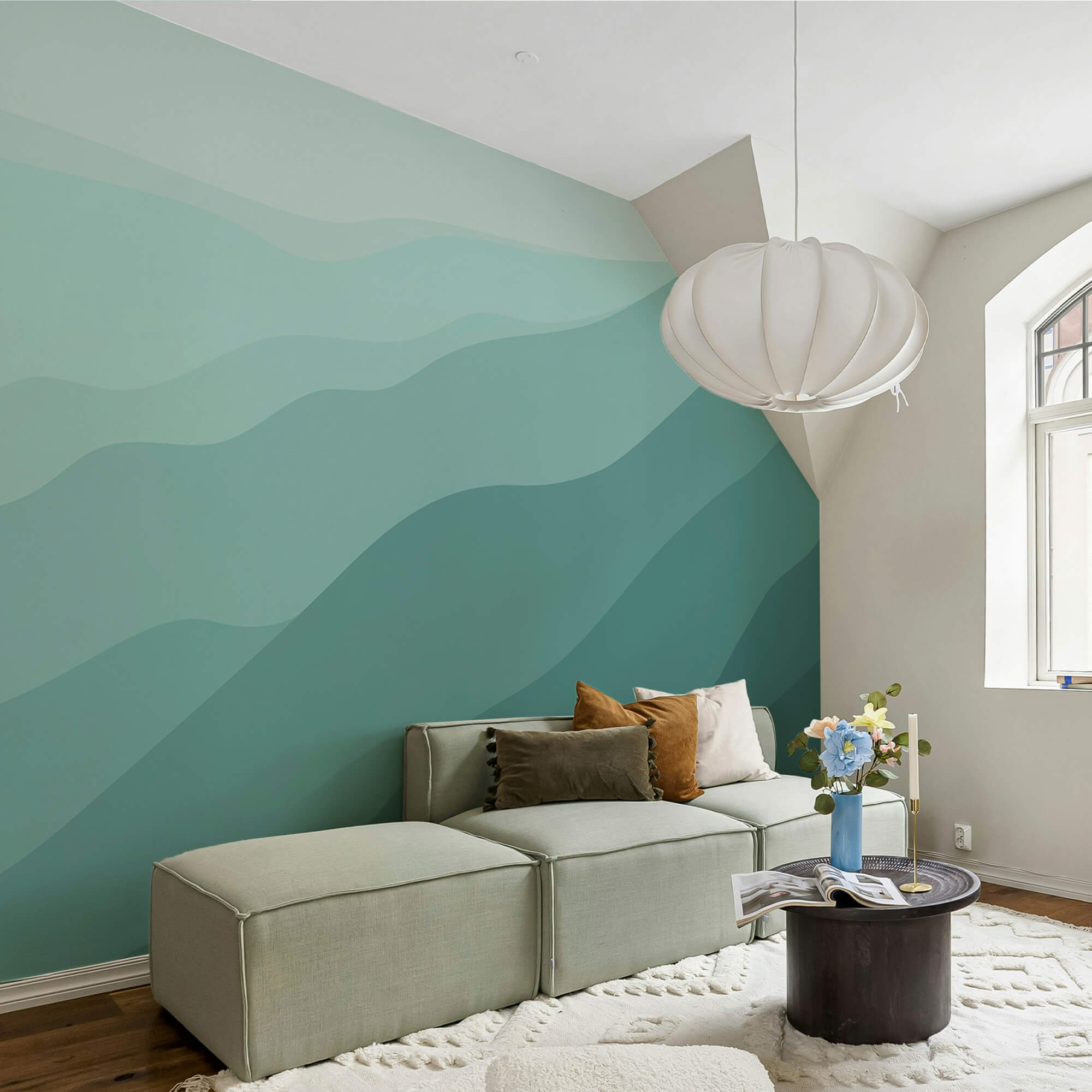 Zöld dombok kék éggel