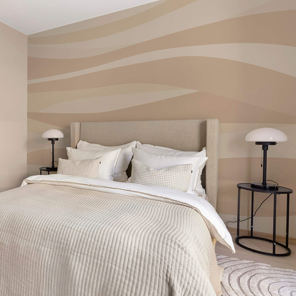 Barna és fehér hullámos minta Barna és fehér hullámos minta