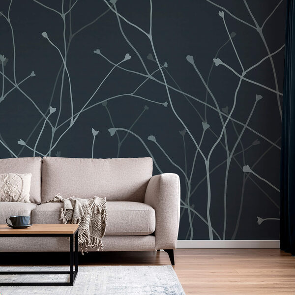 Finom ágak sötét háttér előtt