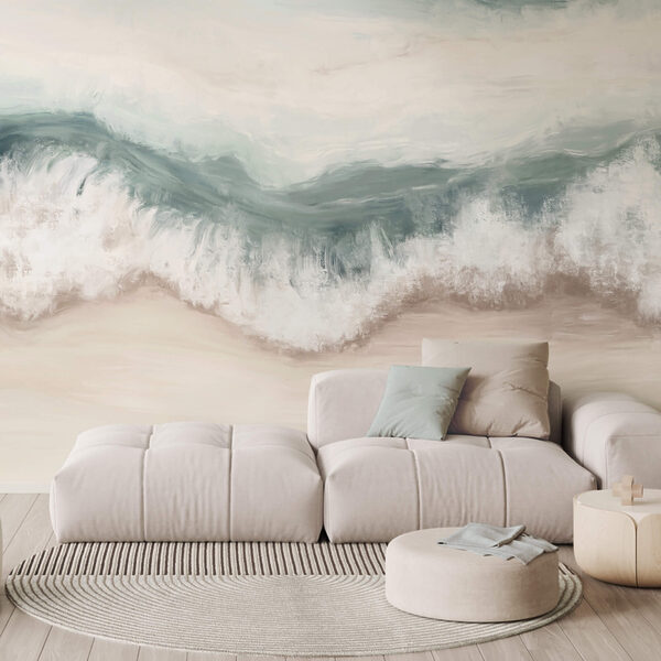 Hullámok csapódnak a partra