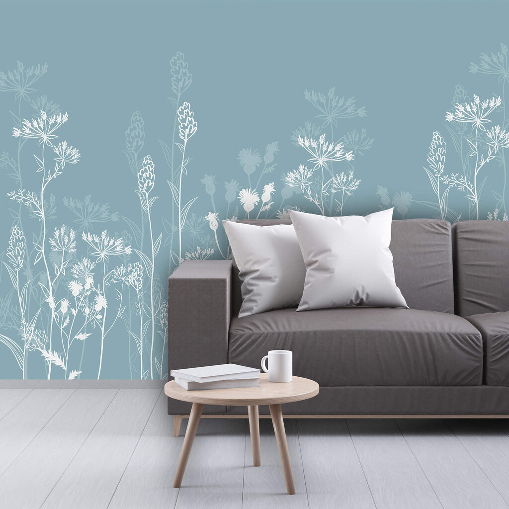 Fehér virágok kék háttér előtt Fehér virágok kék háttér előtt