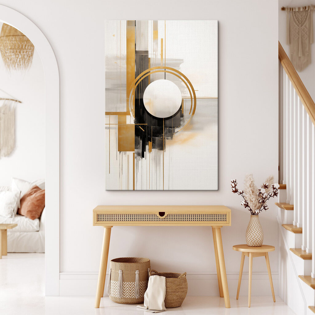 Dynamic shapes and contrasting tones unite Dynamic shapes and contrasting tones unite