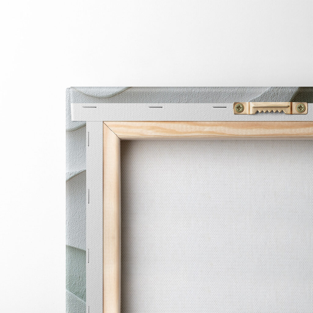 Waves of soft, natural tones