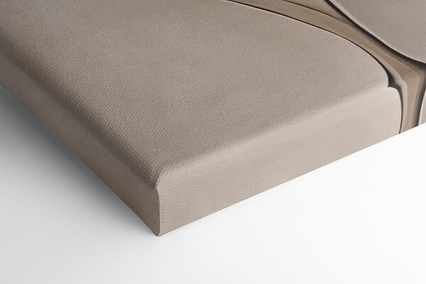 Gentle curves in soft tones