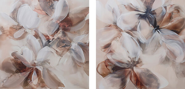 Painting of flowers on canvas Painting of flowers on canvas