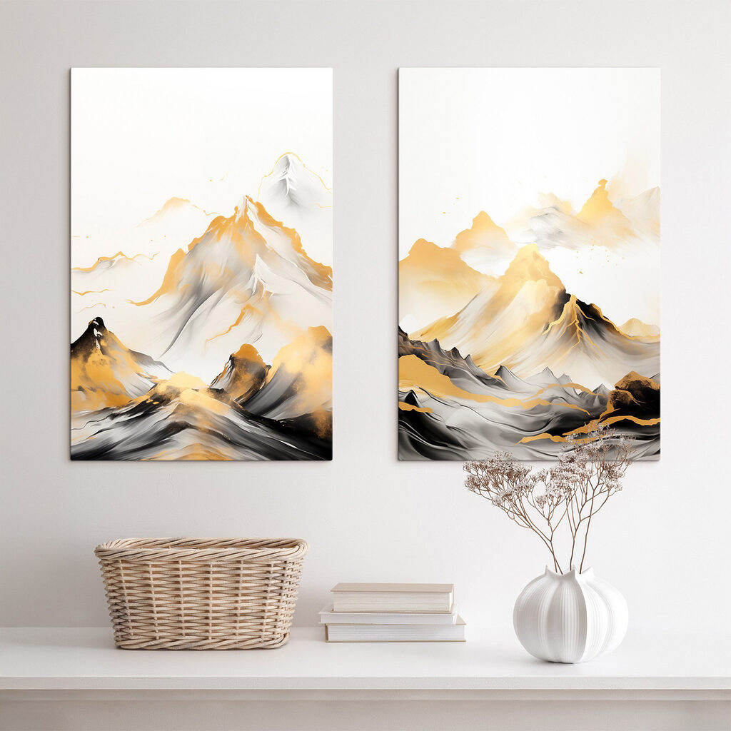 Painting of mountains and waves Painting of mountains and waves