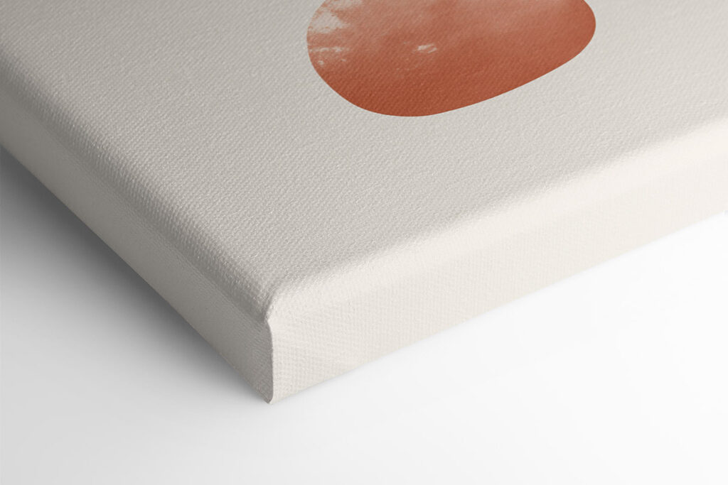 Natural shapes and earthy tones unite Natural shapes and earthy tones unite